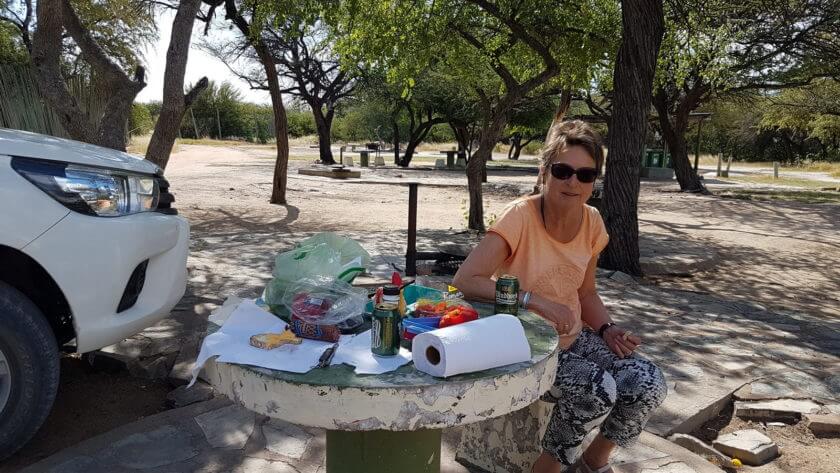 Picknick in Namutoni